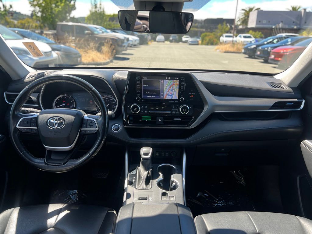 Used 2022 Toyota Highlander SUV