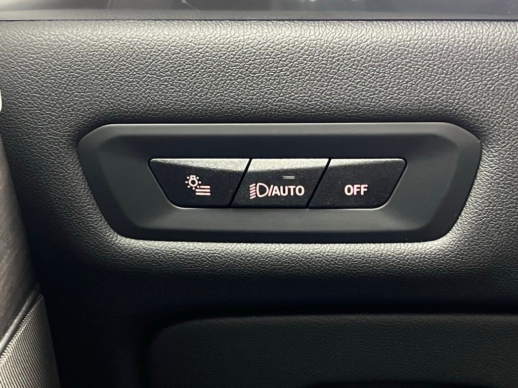 Thumbnail: 2026 BMW X5 - 20