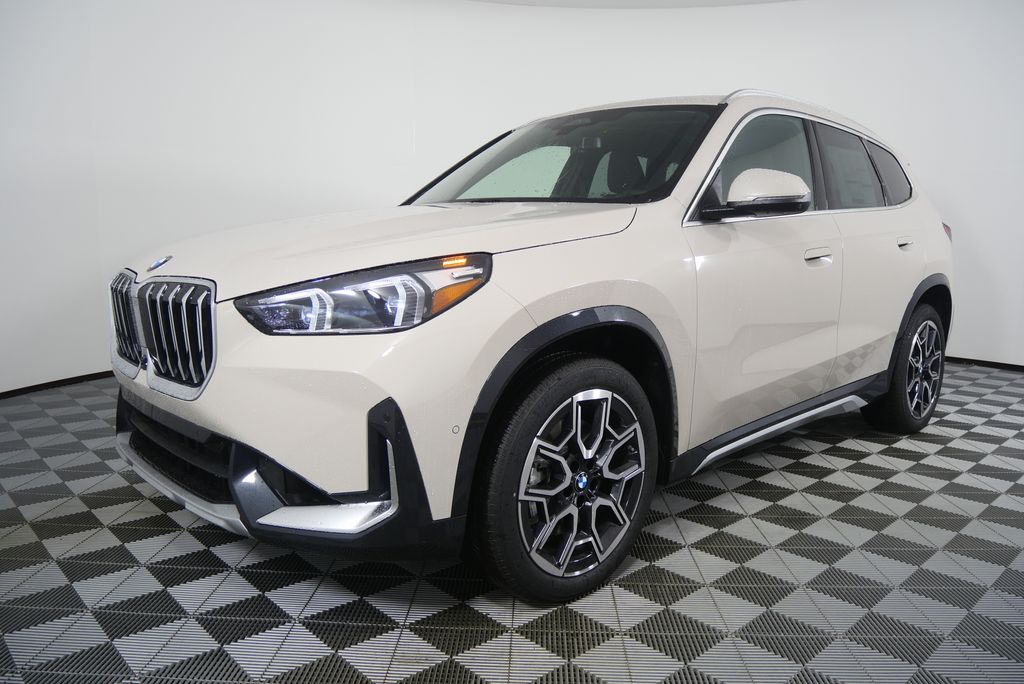 Thumbnail: 2026 BMW X1 - 7