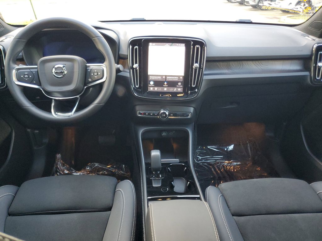 used 2023 Volvo C40 Recharge Pure Electric car, priced at $24,695