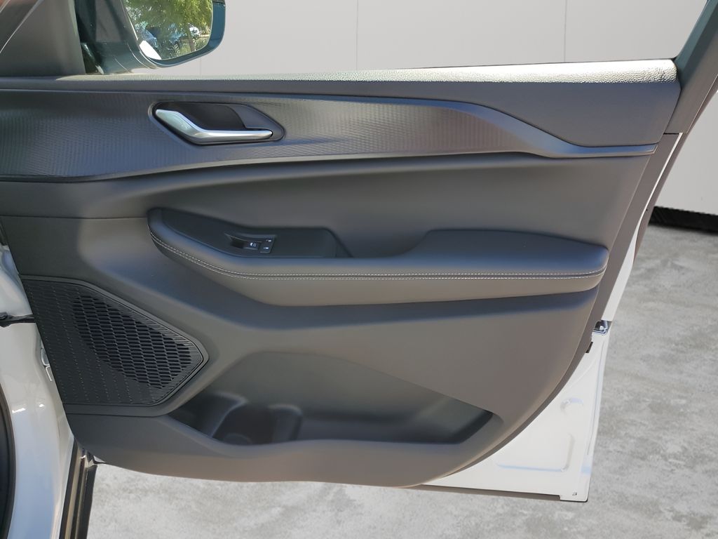 New Car 2025 Jeep Grand Cherokee L  For Sale Under $50,000 In Austin, Texas