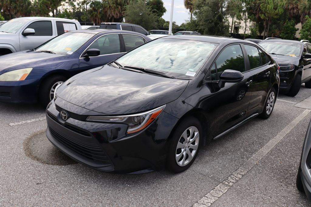 Thumbnail: 2023 Toyota Corolla - 1