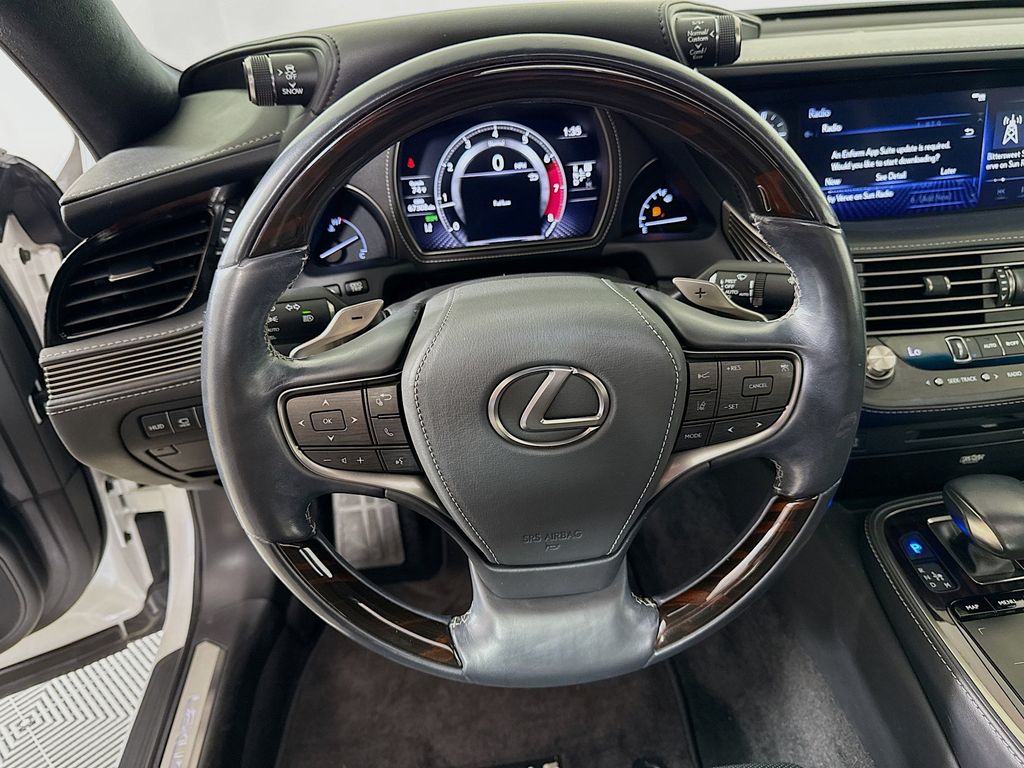 Thumbnail: 2019 Lexus LS - 11