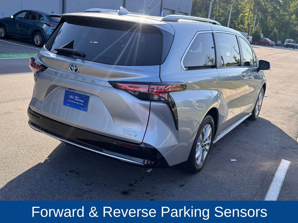 2021 Toyota Sienna Limited 7-Passenger