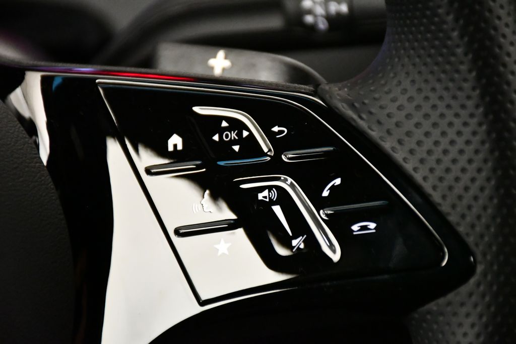 Thumbnail: 2025 Mercedes-Benz Sprinter - 16