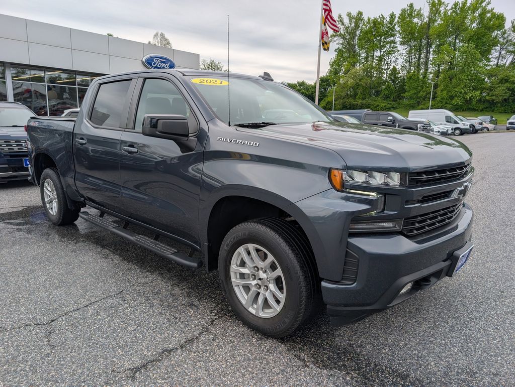 Shadow Gray Metallic 2021 Chevrolet Silverado 1500 RST Crew Cab 4WD Pickup Truck Four-Wheel Drive 8-Speed Automatic