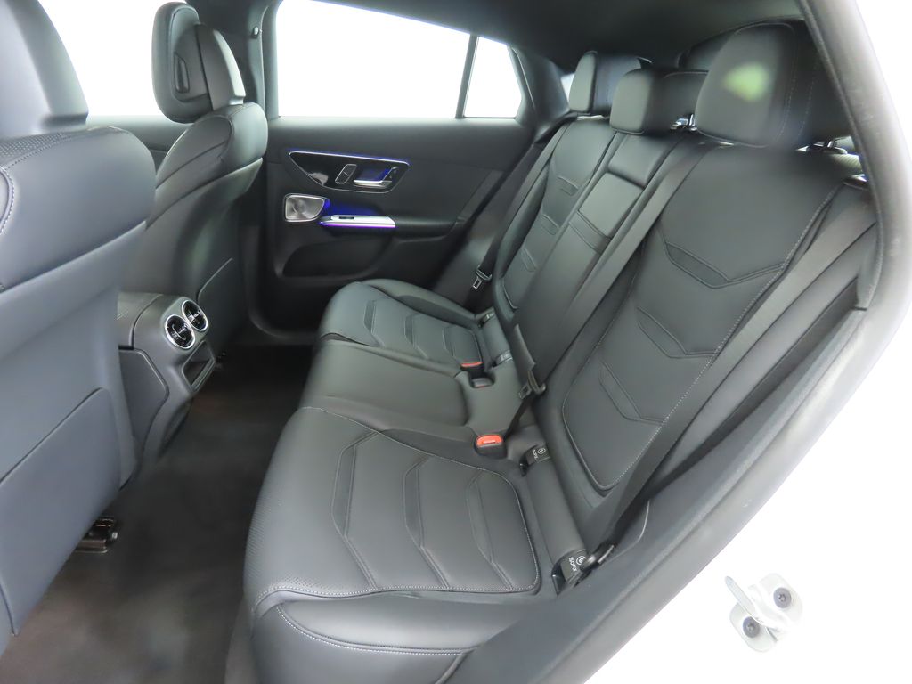 Thumbnail: 2025 Mercedes-Benz GLC - 21