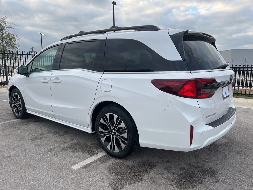 Thumbnail: 2026 Honda Odyssey - 4