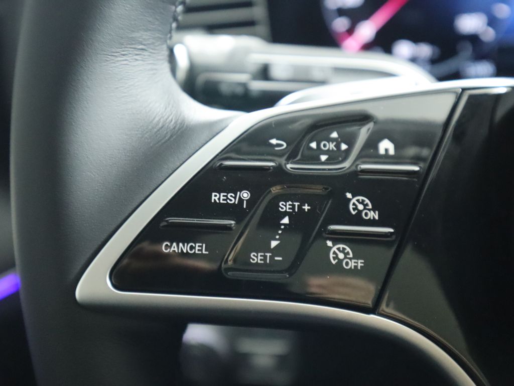 Thumbnail: 2026 Mercedes-Benz GLE - 12