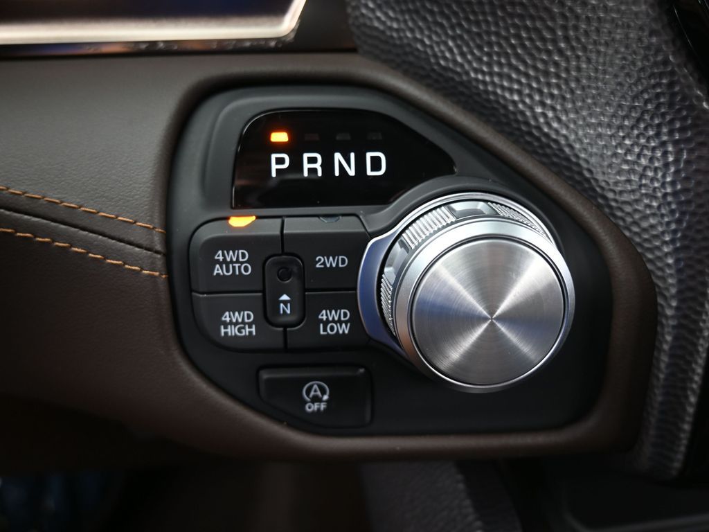 Used 2025 Diamond Black Crystal Pearlcoat Ram Limited image 24