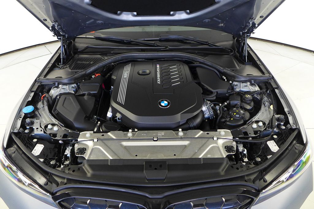 Thumbnail: 2023 BMW 3 Series - 6