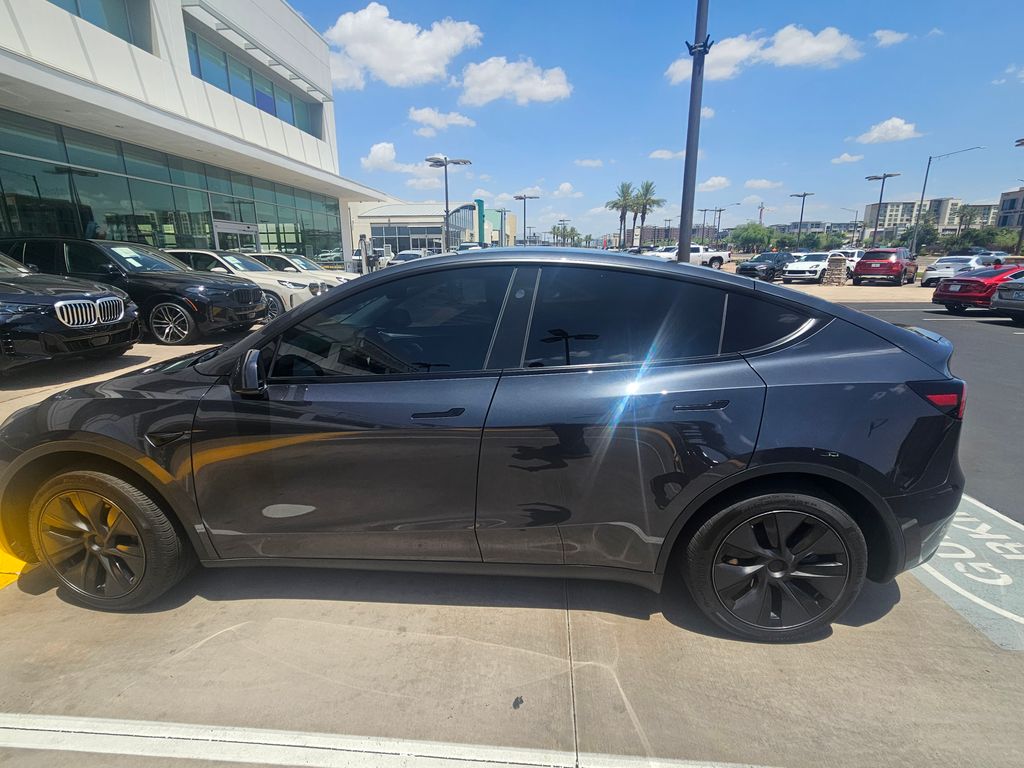 Thumbnail: 2025 Tesla Model Y - 8