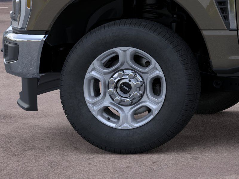 New 2026 Gray Ford XLT image 19