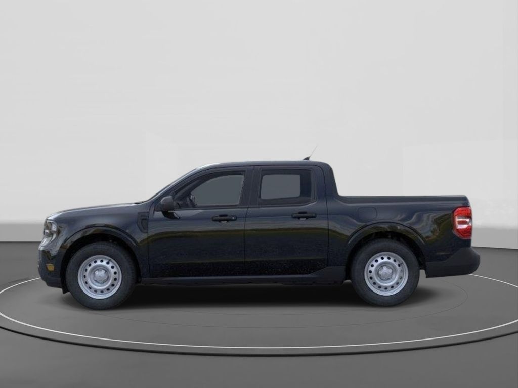 New 2026 Ford Maverick XL 4D Crew Cab