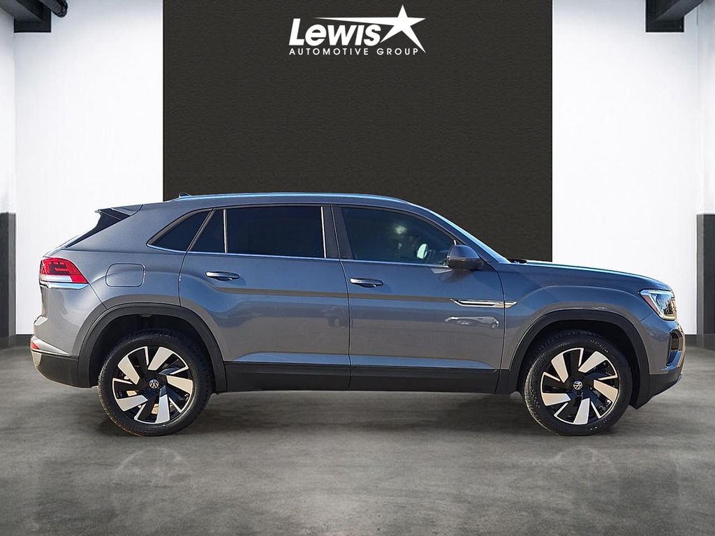 Used 2025 Volkswagen Atlas Cross Sport 2.0T SE w/Technology For Sale in Farmington, AR