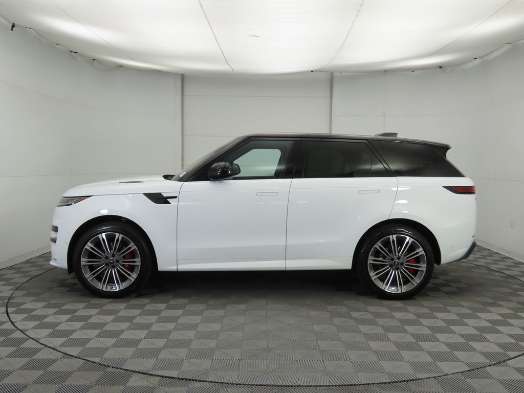 Thumbnail: 2025 Land Rover Range Rover Sport - 8