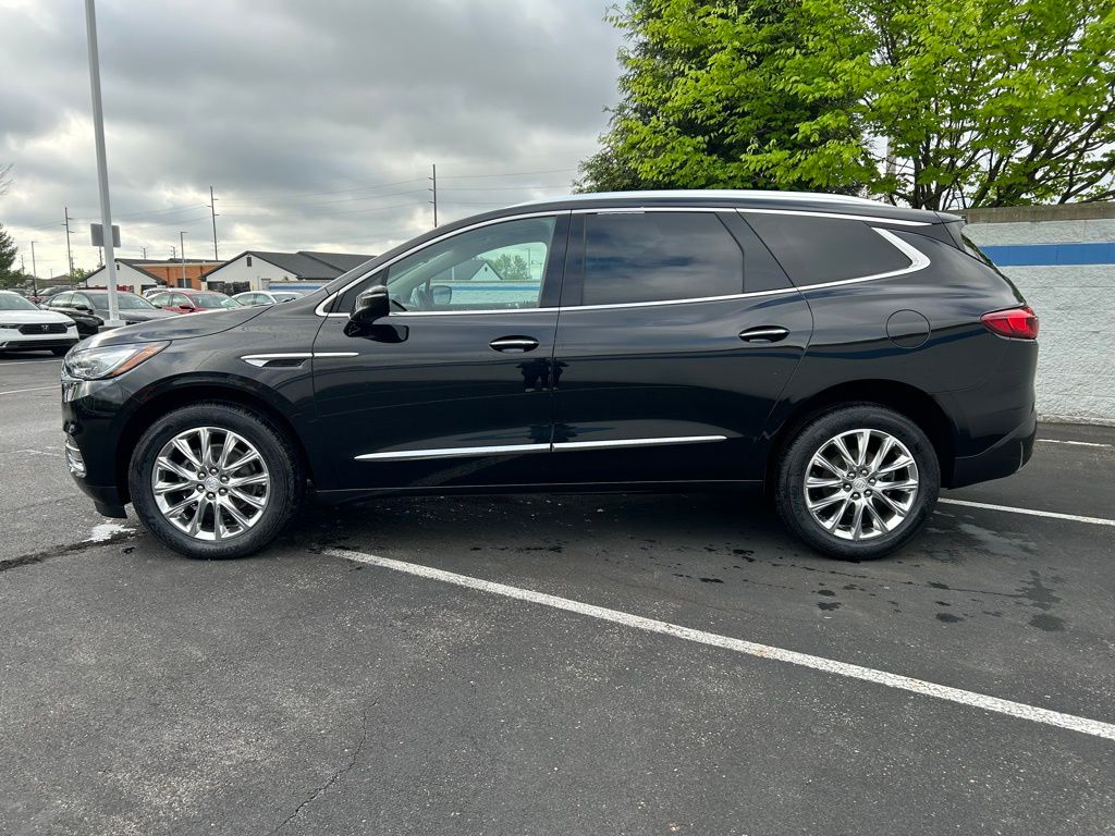 2021 Buick Enclave Premium 2