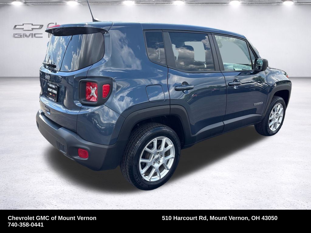 2023 Jeep Renegade Latitude - Image 5