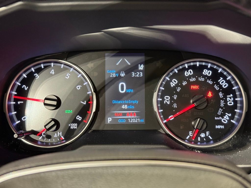 Thumbnail: 2022 Toyota RAV4 - 27