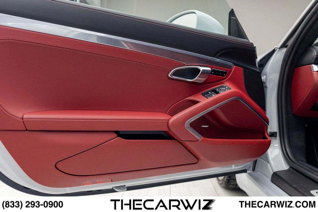 2023 Porsche 718 Cayman