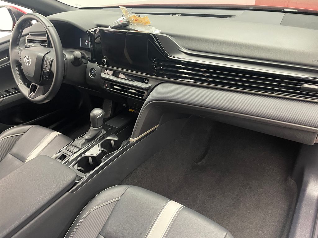 Thumbnail: 2025 Toyota Camry - 16