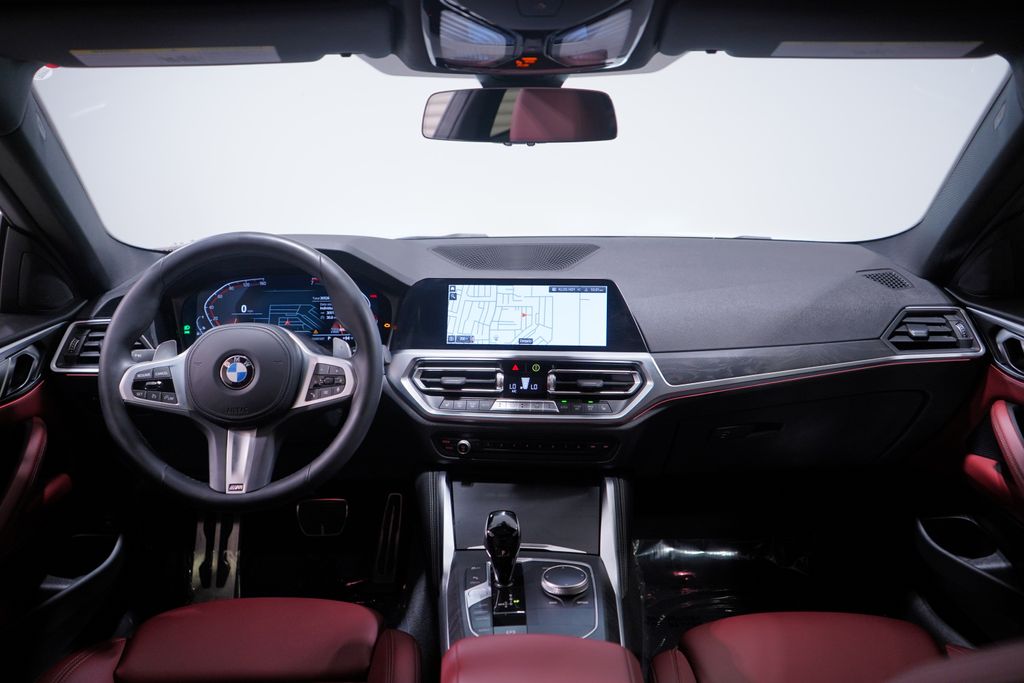 Thumbnail: 2022 BMW 4 Series - 10
