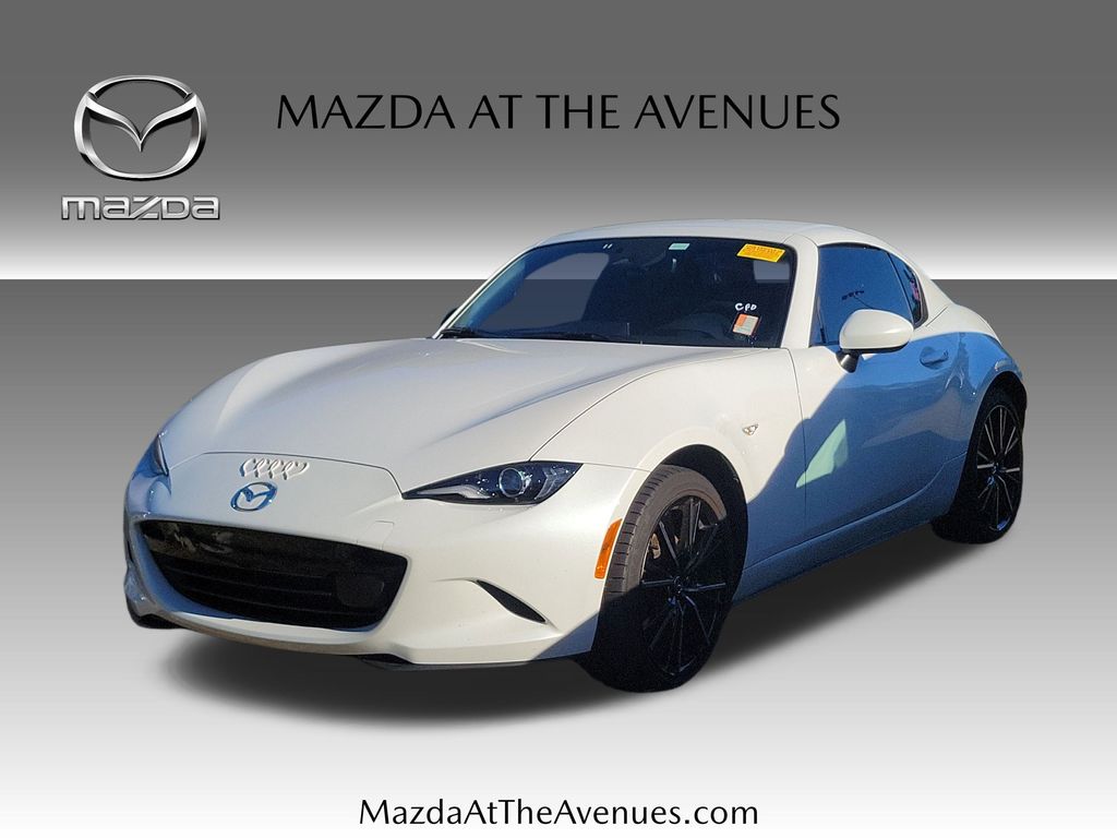 2024 Mazda MX-5 Miata RF Grand Touring's photo