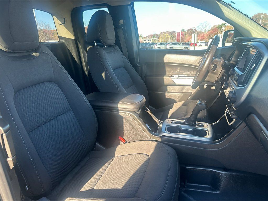 2021 Chevrolet Colorado LT 10