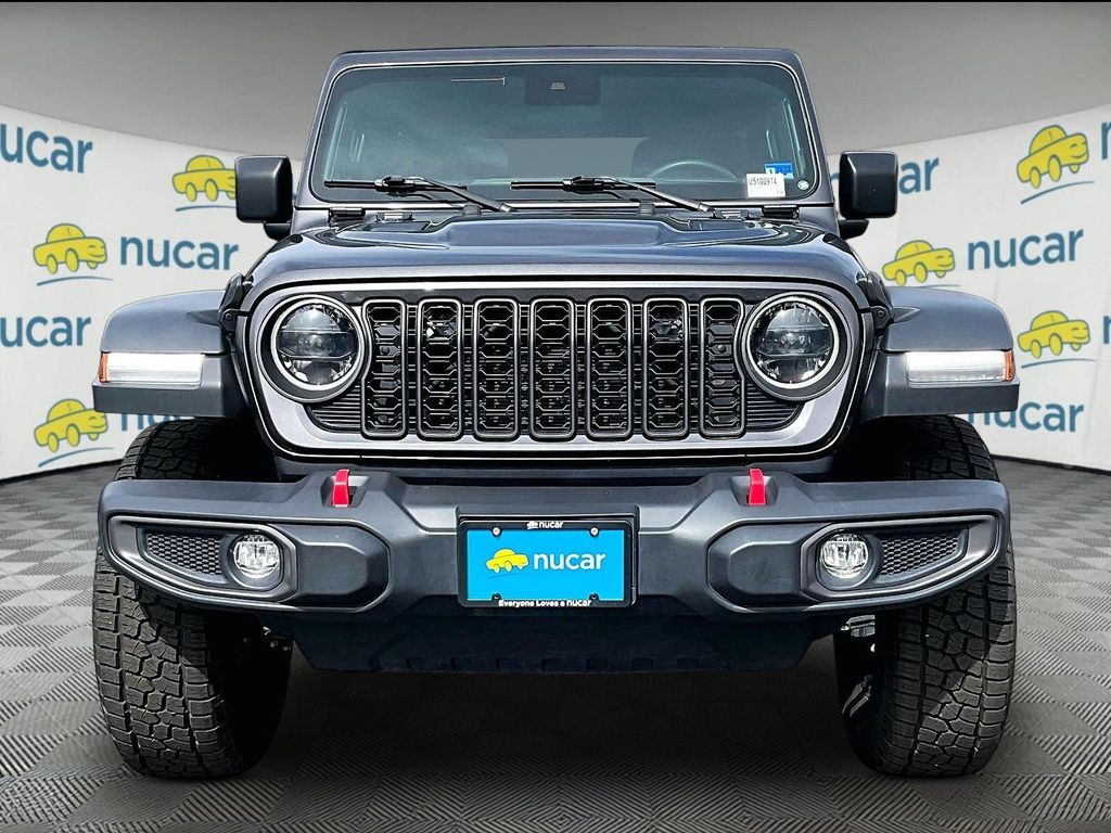 2024 Jeep Wrangler — photo 2