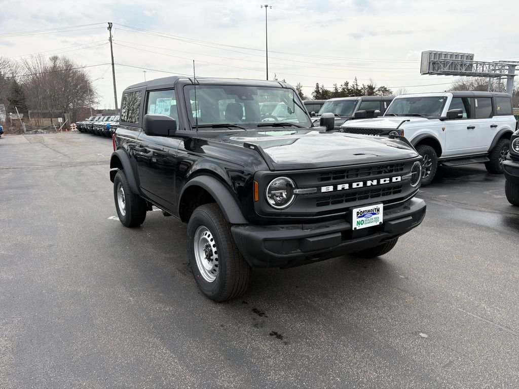 Shadow Black 2026 Ford Bronco 2-Door 4WD SUV / Crossover Four-Wheel Drive Automatic