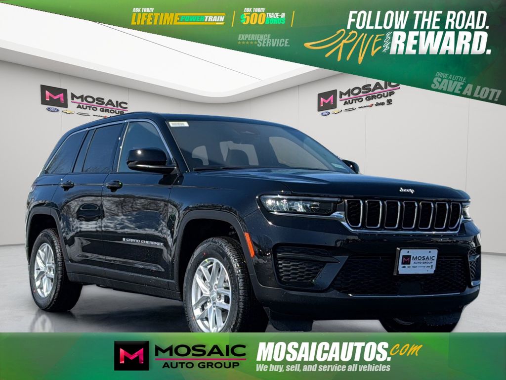 New 2026 Jeep Grand Cherokee Laredo SUVs