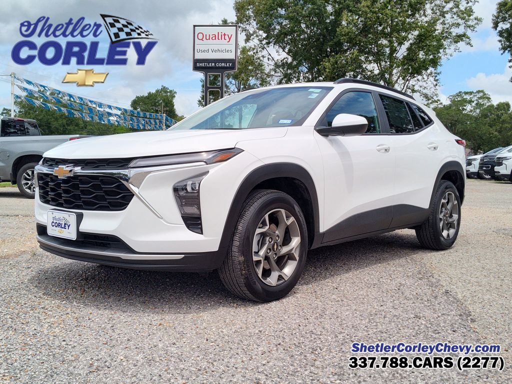 2025 Chevrolet Trax LT FWD