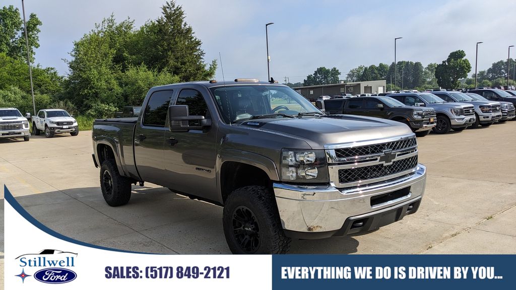 2012 Chevrolet Silverado 2500HD LT Crew Cab 4WD