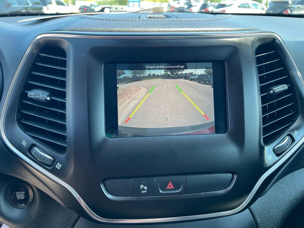 Used 2020 Jeep Cherokee SUV