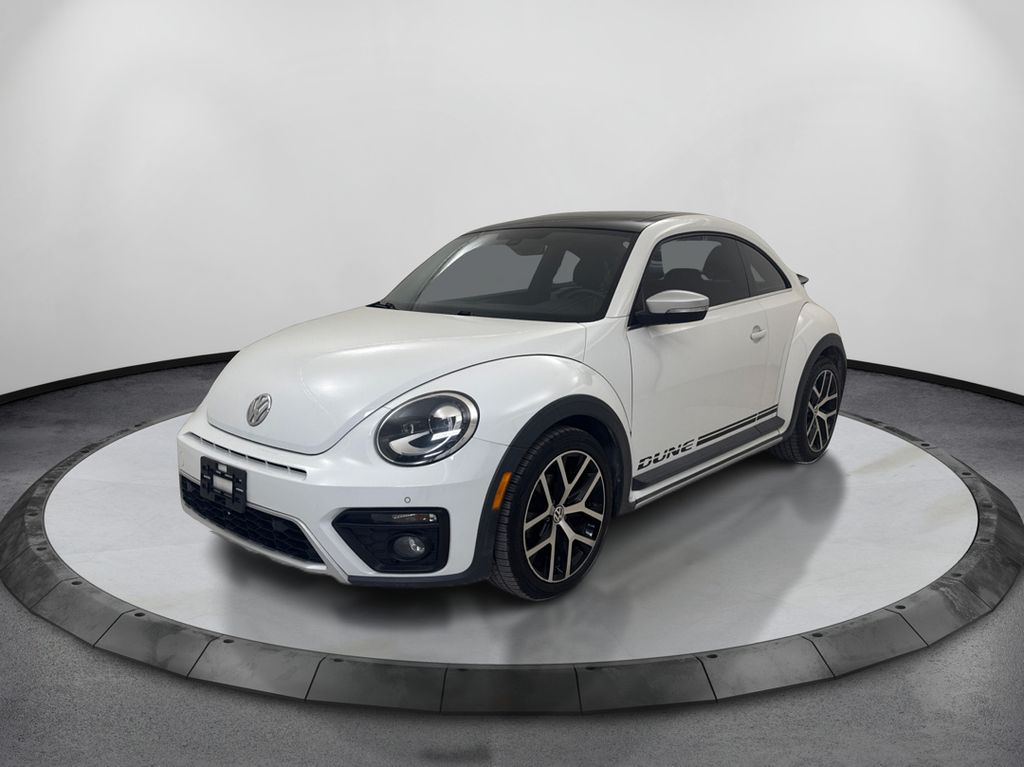 2018 Volkswagen Beetle 2.0T Dune Auto's photo