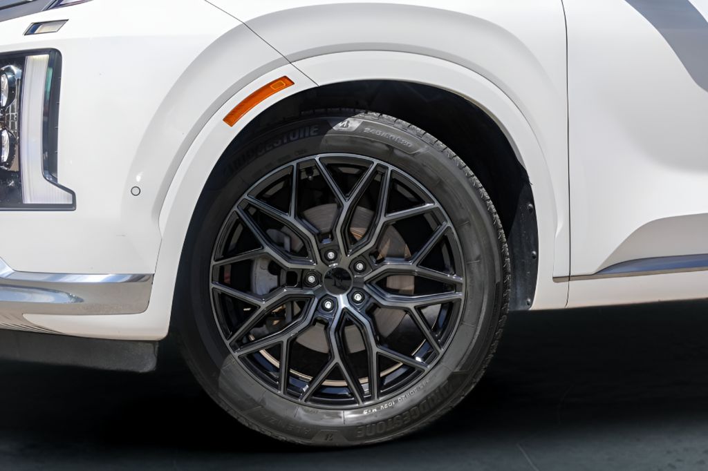 Used Car 2023 Hyundai Palisade  Calligraphy For Sale Under $35,000 In Austin, Texas