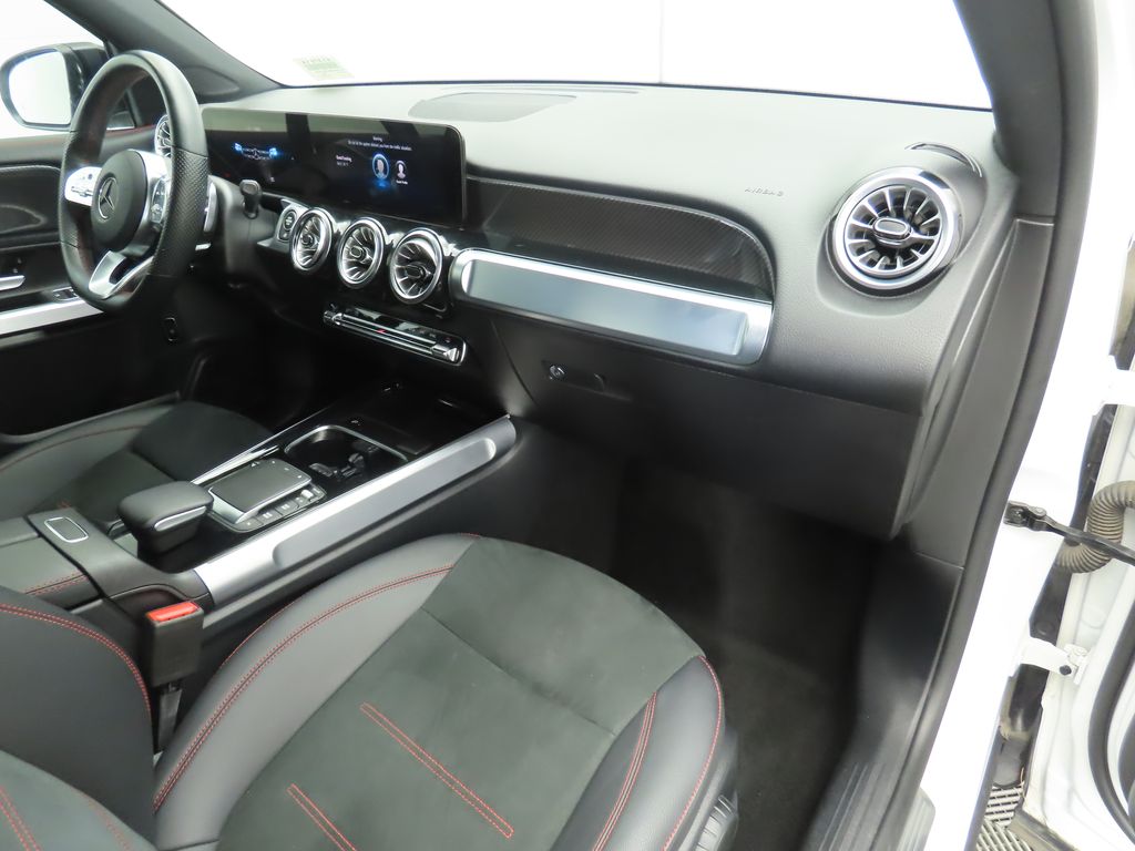 2022 Mercedes-Benz GLB 250 17
