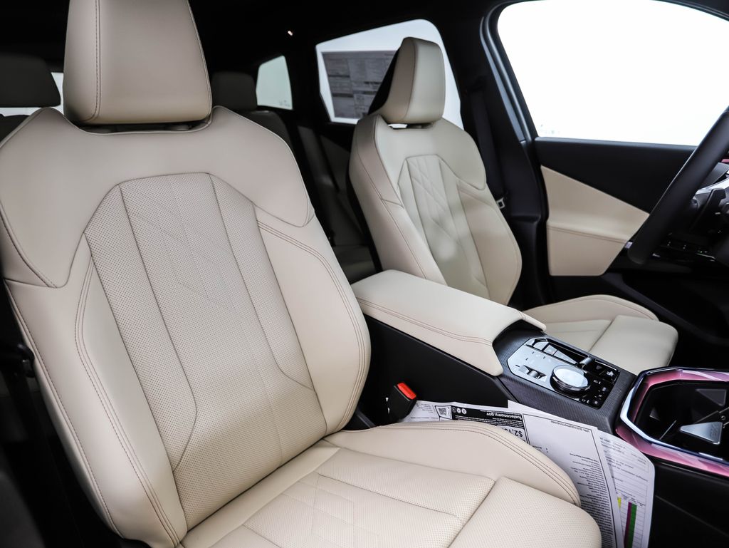 Thumbnail: 2026 BMW X3 - 32