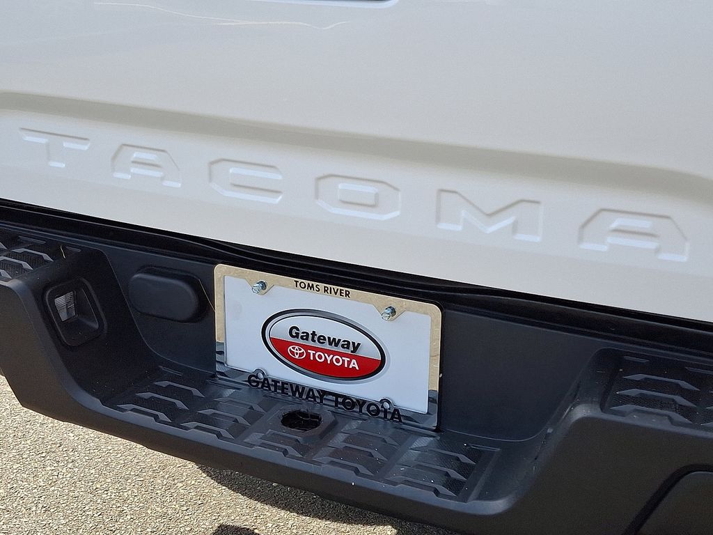 2022 Toyota Tacoma SR 30