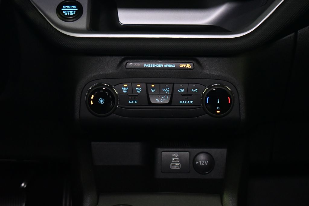 Thumbnail: 2023 Ford Bronco Sport - 19