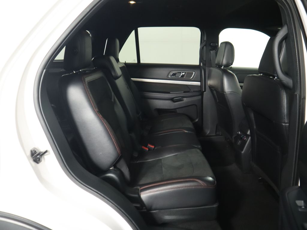 Thumbnail: 2019 Ford Explorer - 22