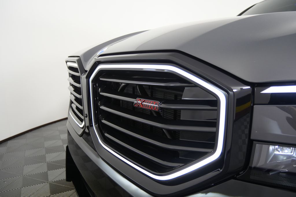 Thumbnail: 2026 BMW XM - 9