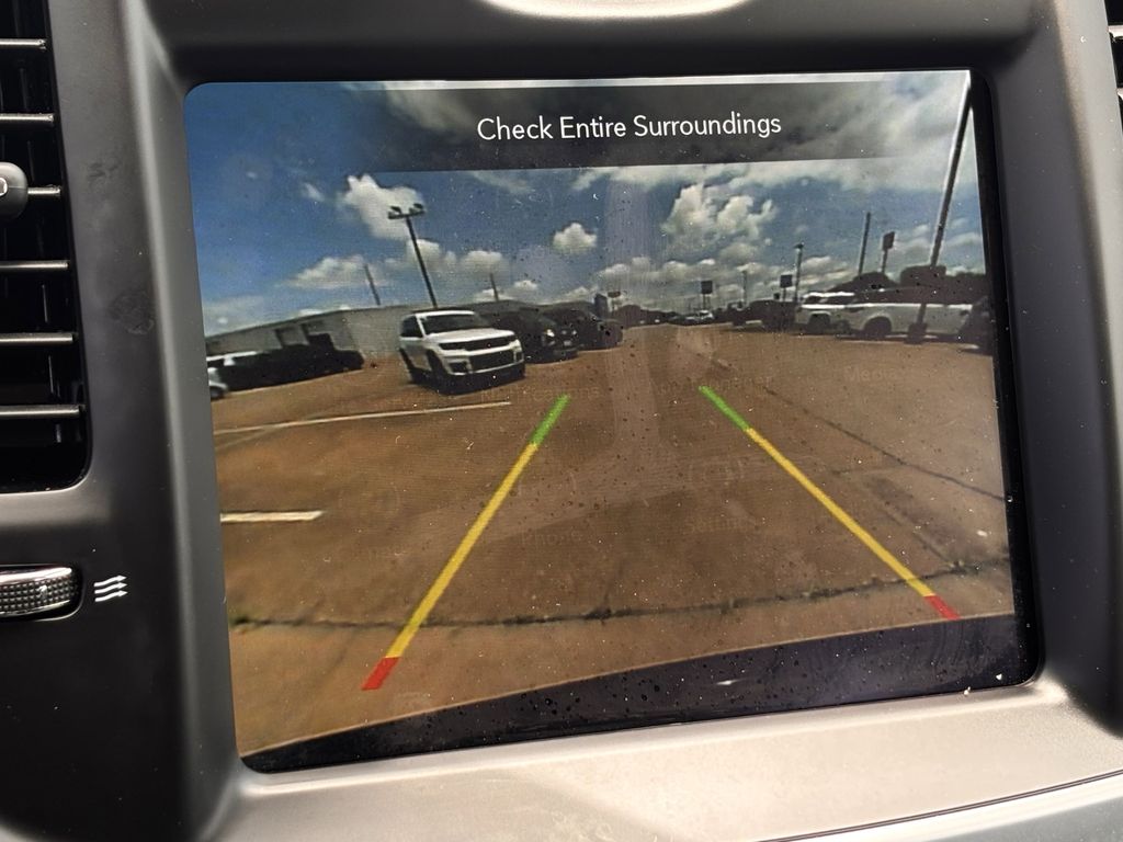 Used Car 2023 Chrysler 300  Touring For Sale Under $30,000 In Corsicana, Texas