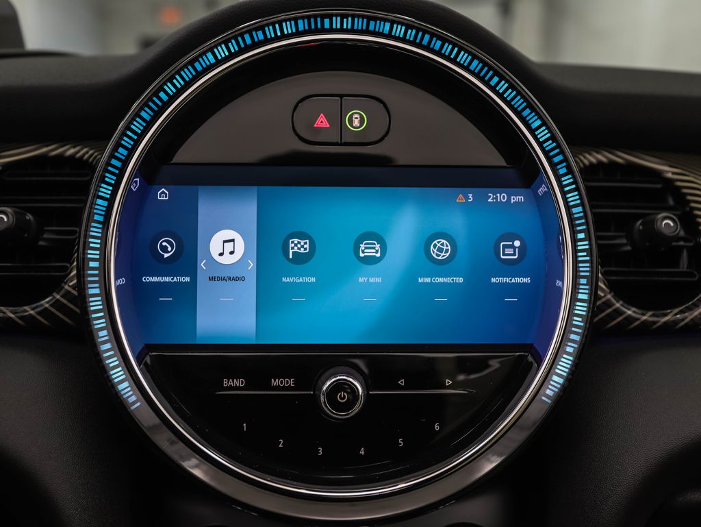 Thumbnail: 2023 MINI Cooper - 16