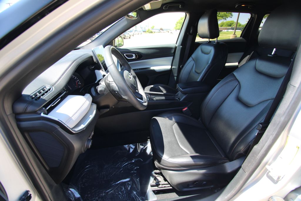 Used 2024 Jeep Compass SUV