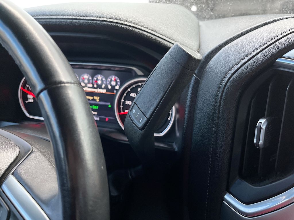 2022 Chevrolet Silverado 1500 Limited LTZ - Photo 17