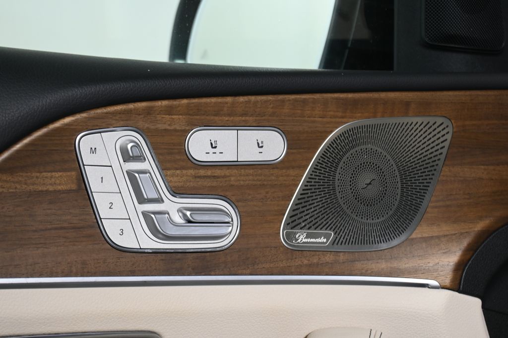 Thumbnail: 2023 Mercedes-Benz GLE - 30