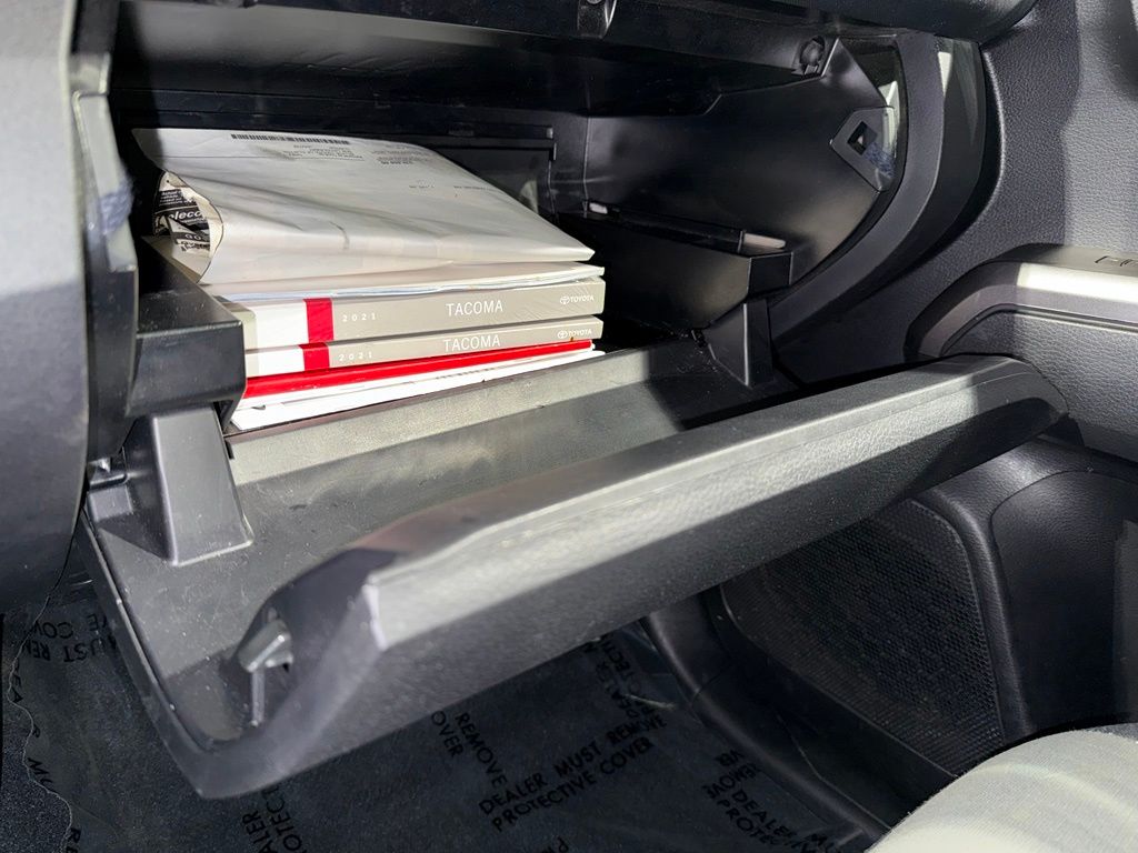 Thumbnail: 2021 Toyota Tacoma - 26