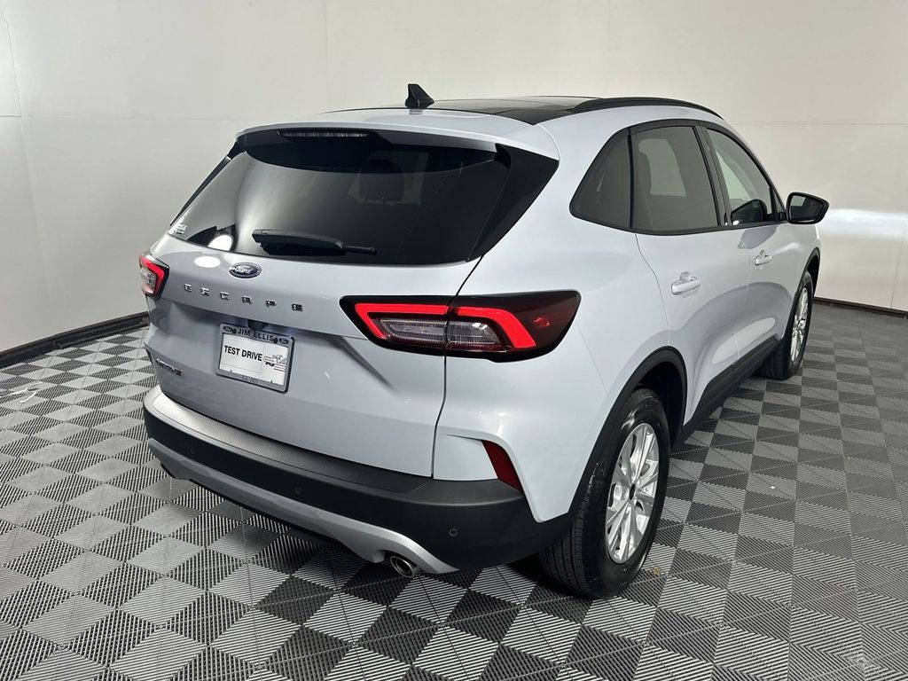 2025 Ford Escape Active 7