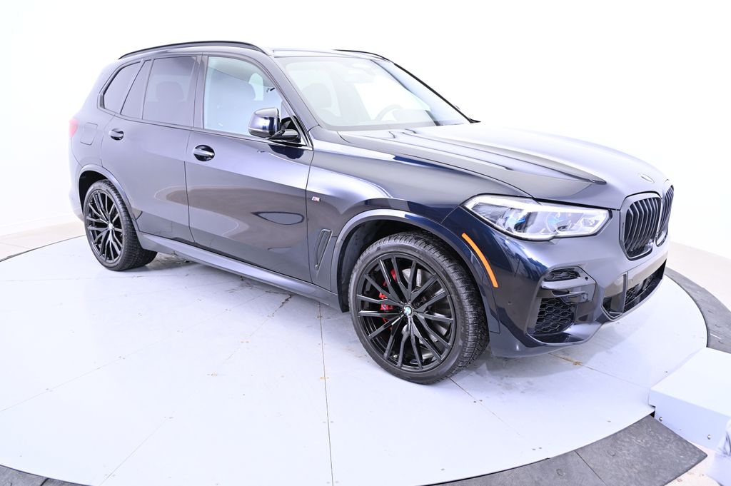 2022 BMW X5 M50i 7